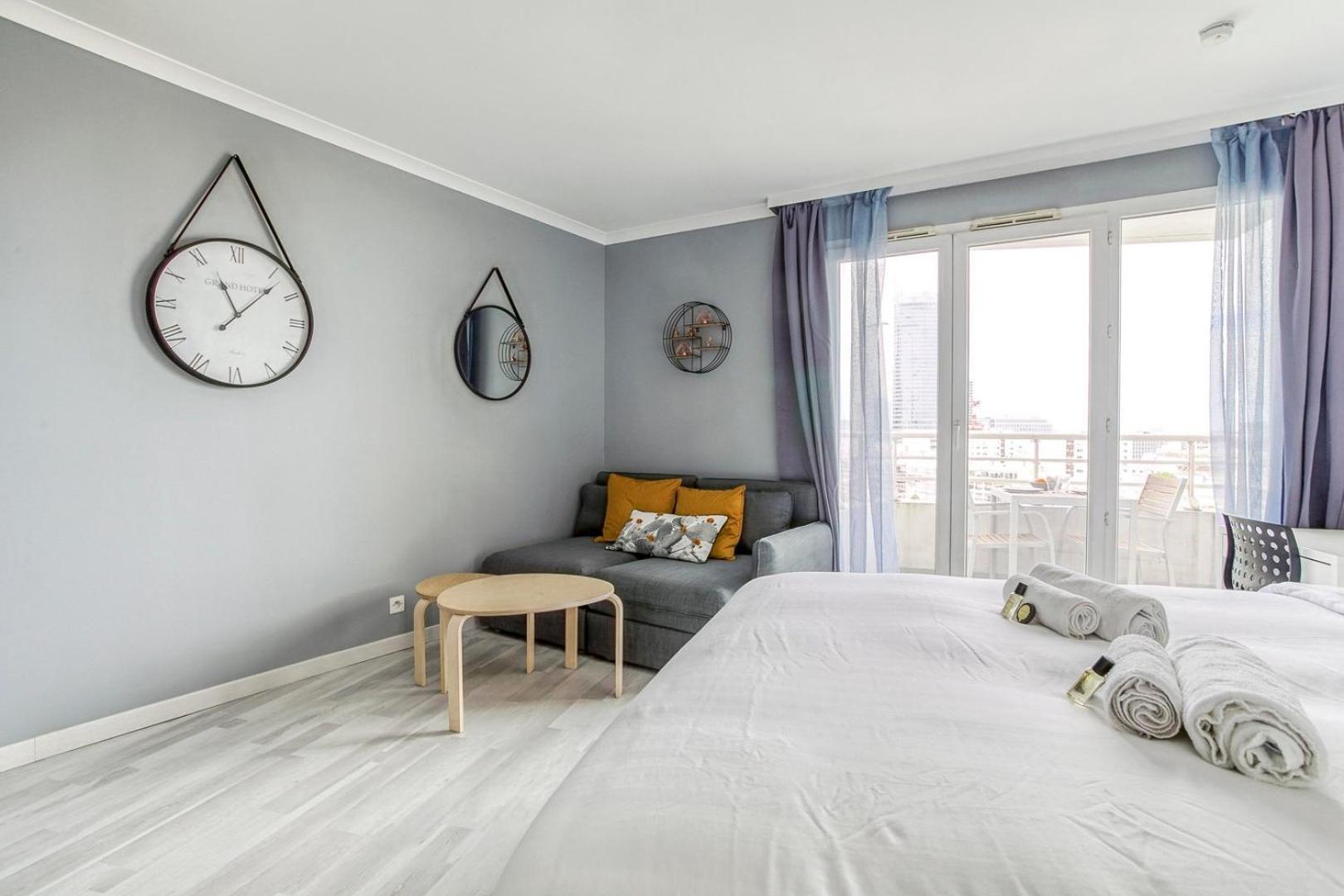 Joli Studio A Courbevoie - La Defense Exteriör bild