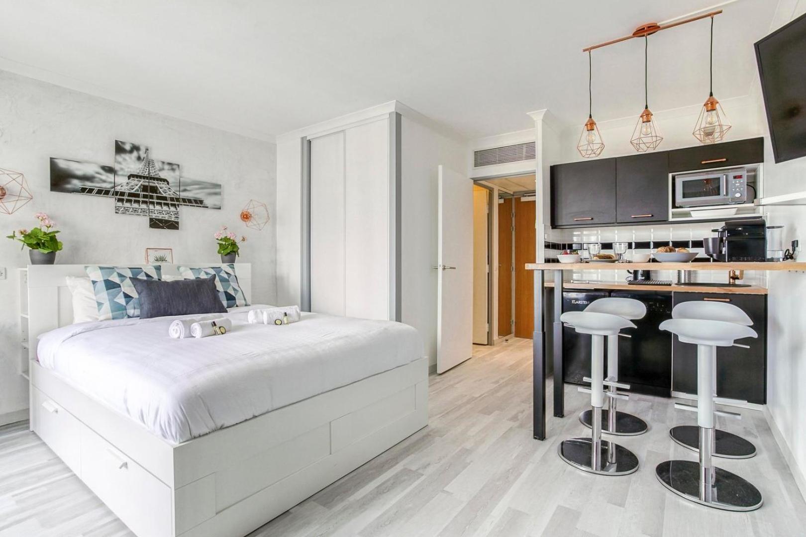 Joli Studio A Courbevoie - La Defense Exteriör bild